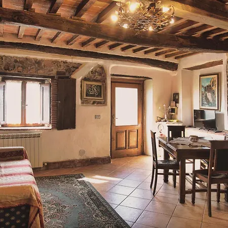 Apartment Vacanze Giovanni Garibaldi Pescaglia