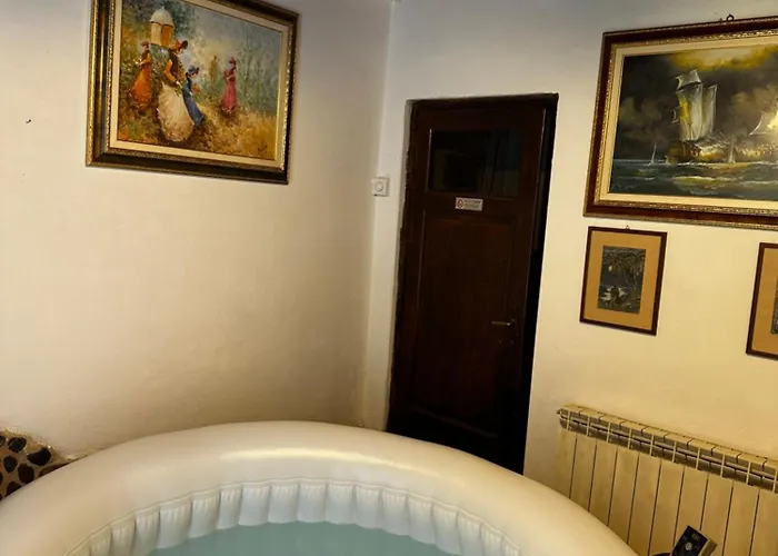 Daire Vacanze Giovanni Garibaldi Pescaglia